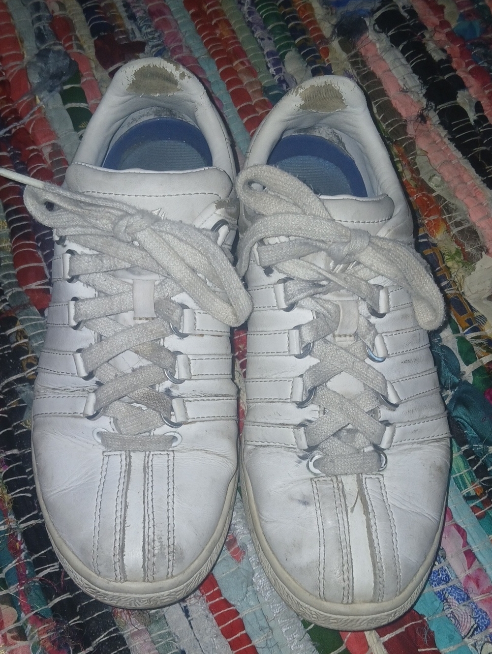 K-Swiss Vintage Y2K Classic White 5 Stripe Sneakers w/ Wear Throughout 7.5